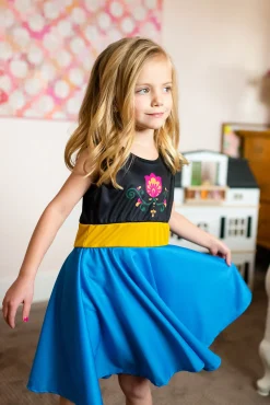 Twirl Dresses><noscript><img width=