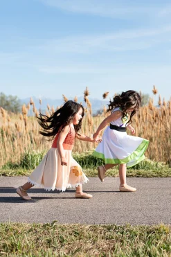 Twirl Dresses><noscript><img width=