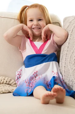 Twirl Dresses><noscript><img width=