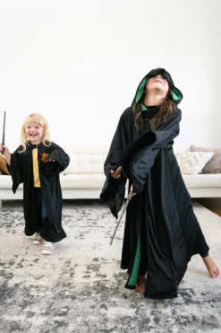 Cloaks><noscript><img width=