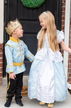 Dress Ups><noscript><img width=