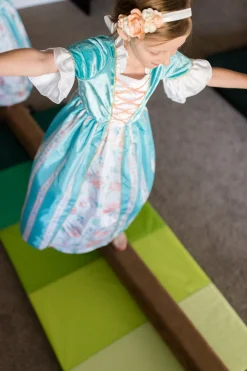 Dresses><noscript><img width=