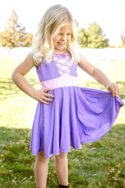 Twirl Dresses><noscript><img width=
