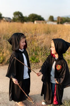 Cloaks><noscript><img width=