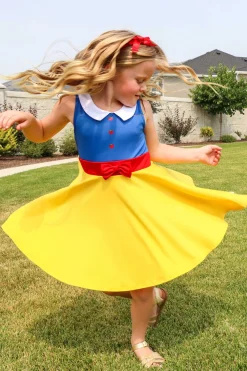 Twirl Dresses><noscript><img width=